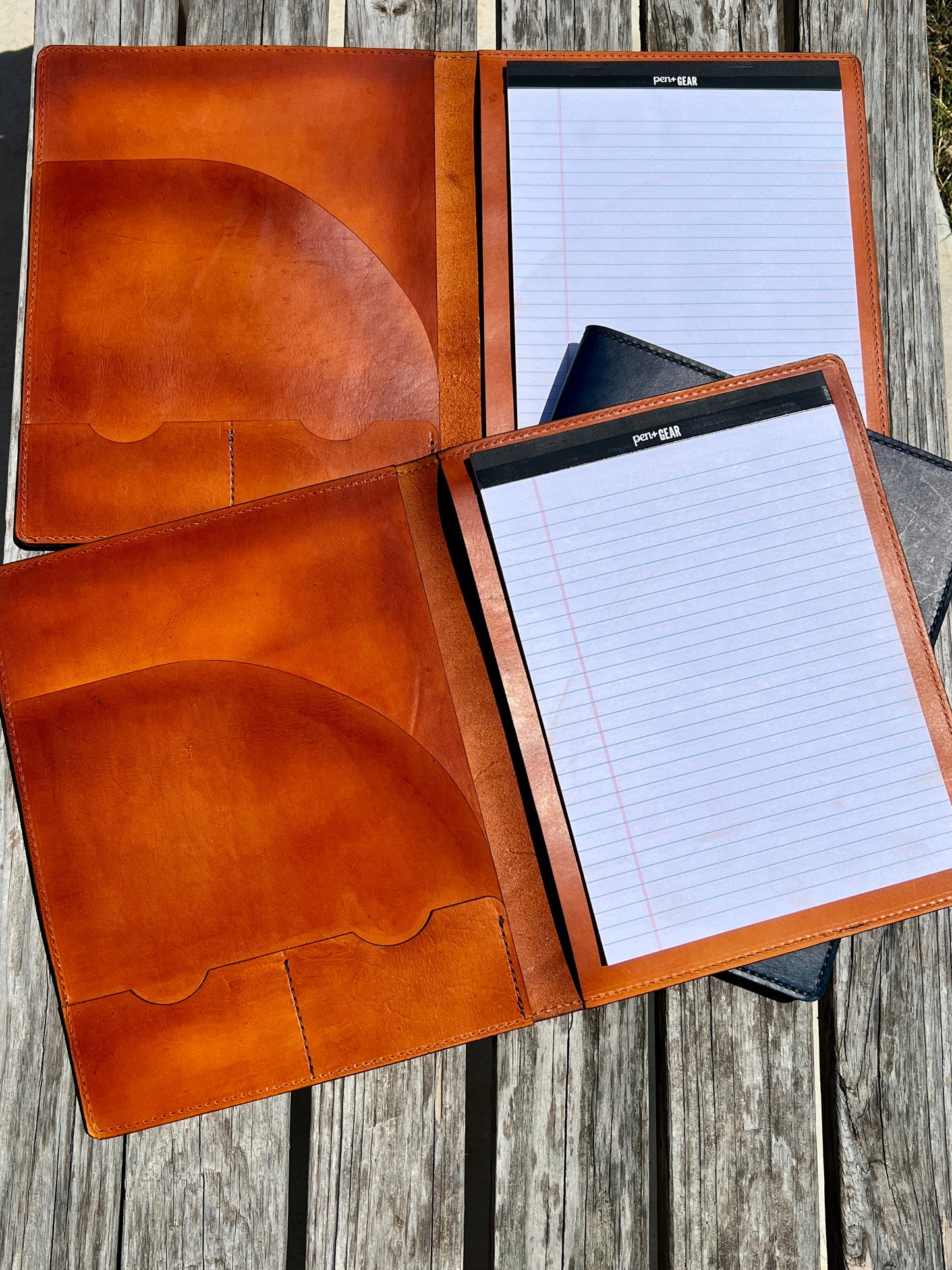 Handmade Leather Folio - PateRanchCreations