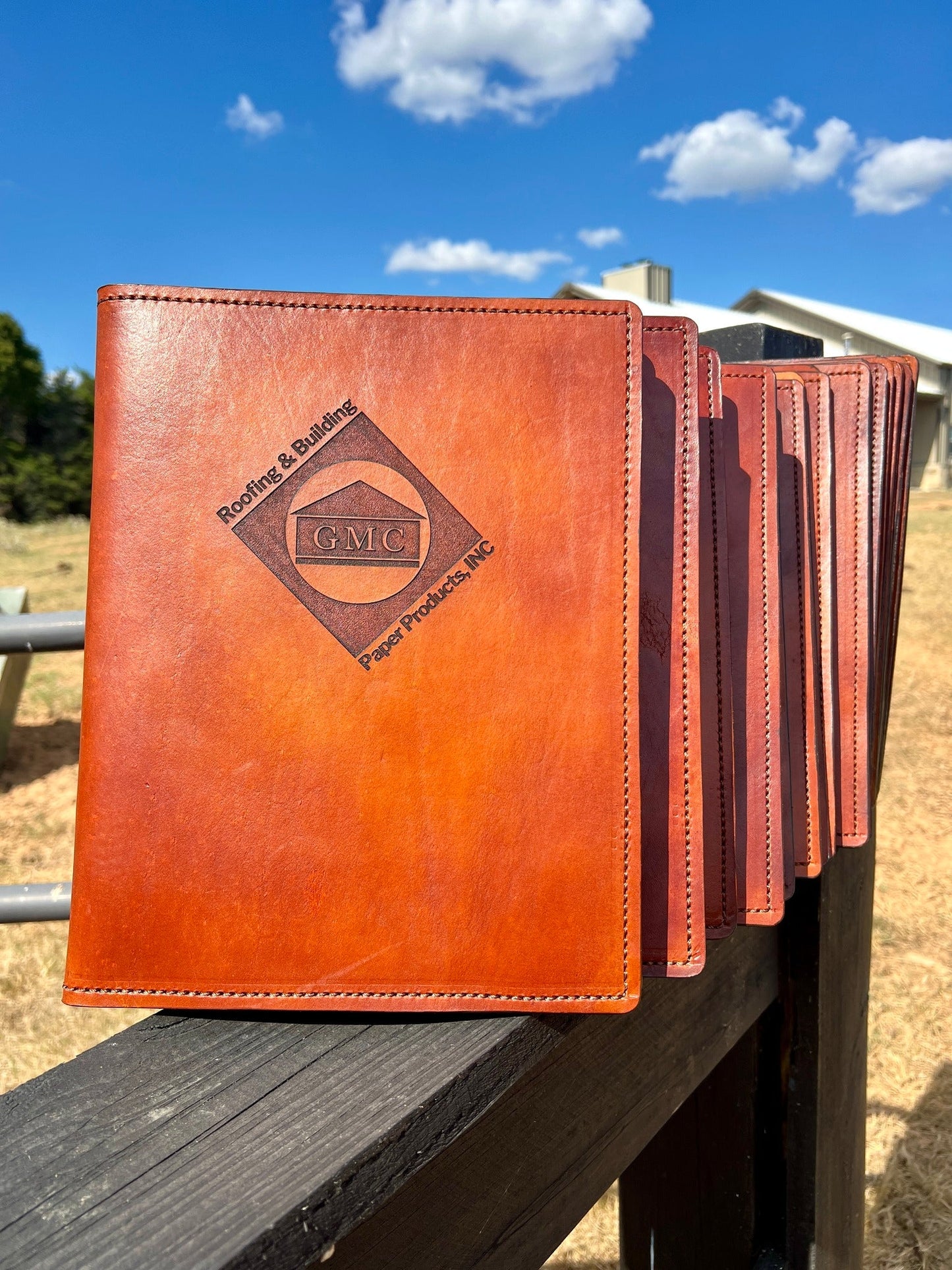 Handmade Leather Folio - PateRanchCreations