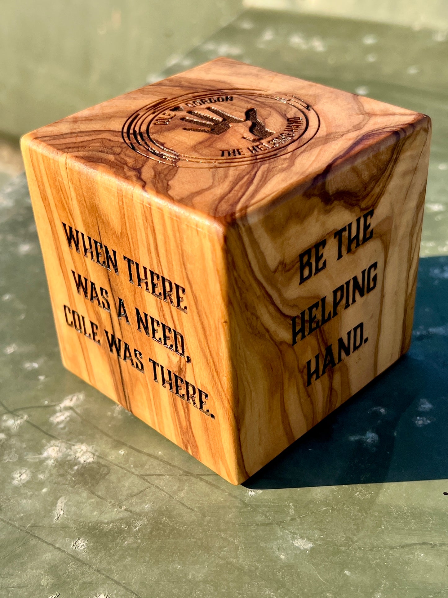 Motivational Cube / Award