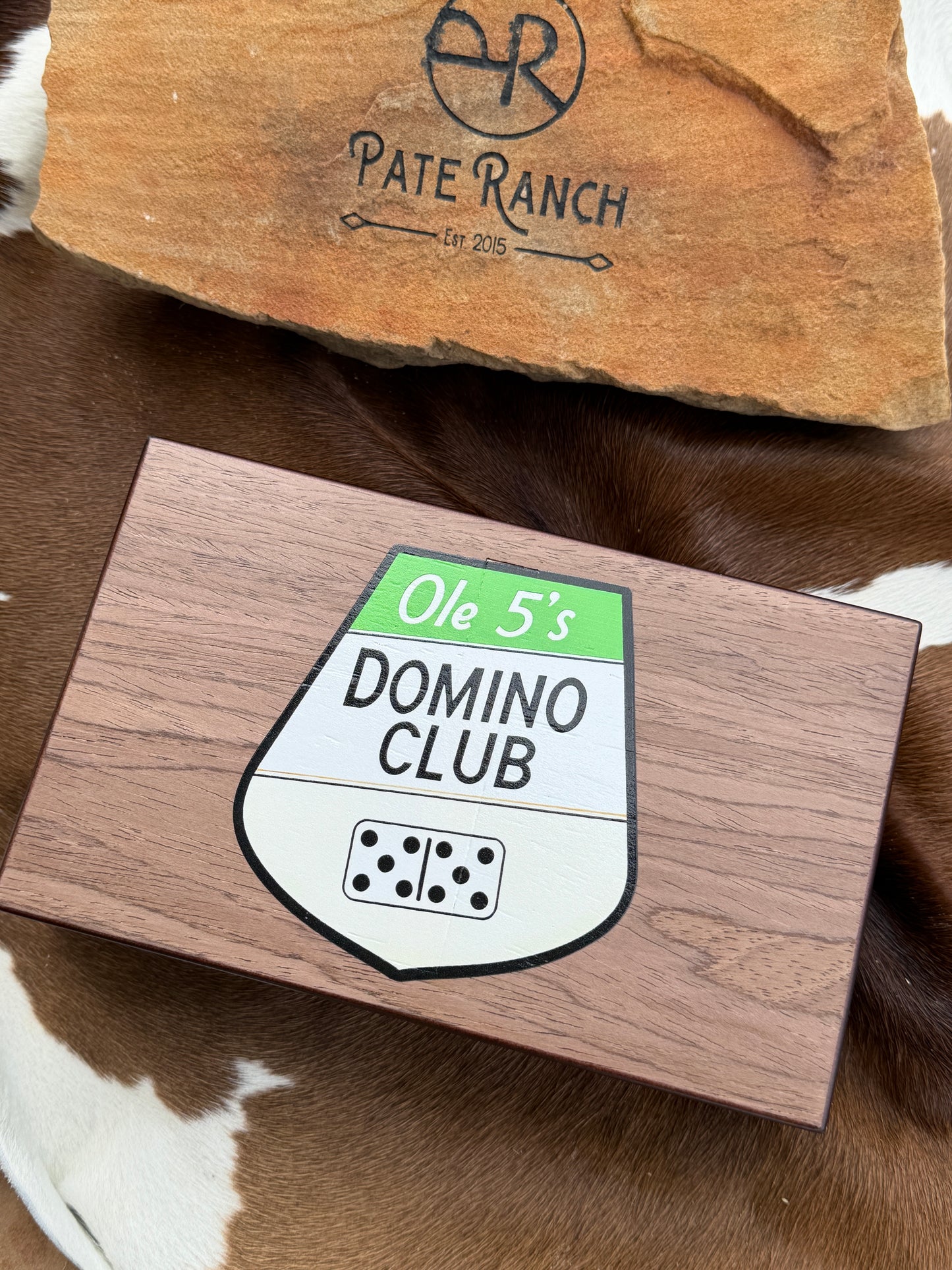 Custom Hunting Lodge Domino Set – Personalized UV-Printed Dominos in Premium Gift Box