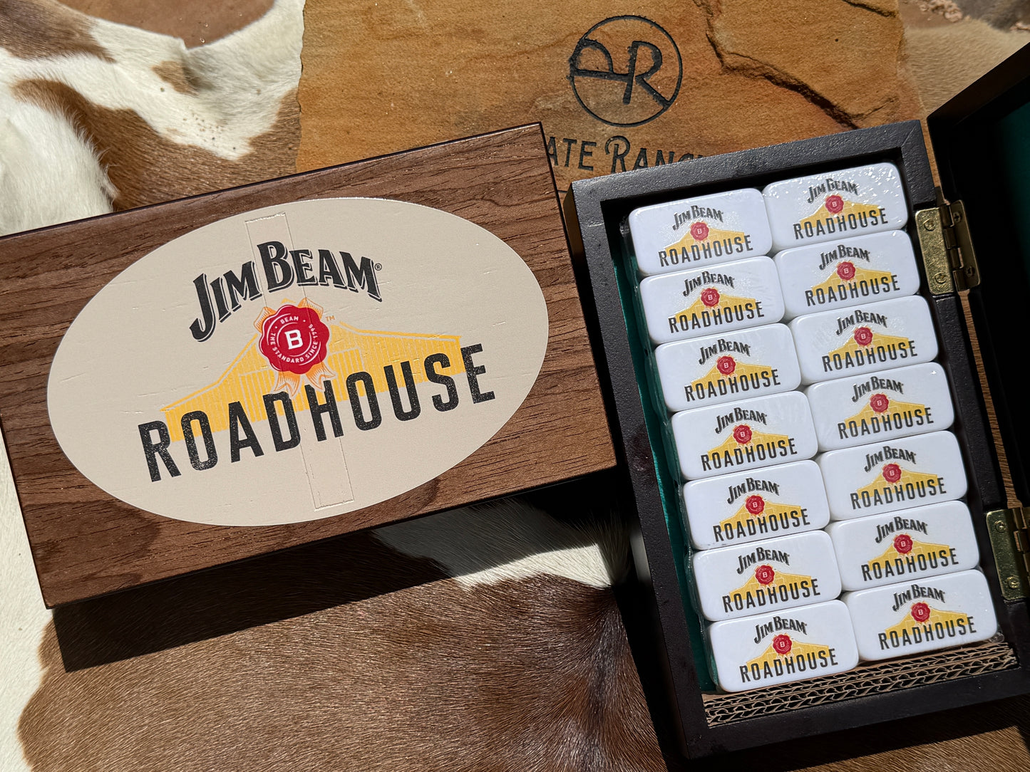 Custom Hunting Lodge Dominoes Set – Personalized UV-Printed Dominos in Premium Gift Box